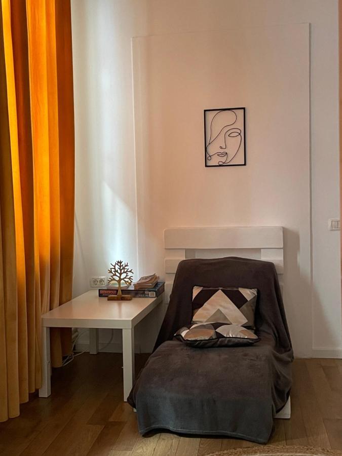Londof Housing City Center Brasov Leilighet Eksteriør bilde