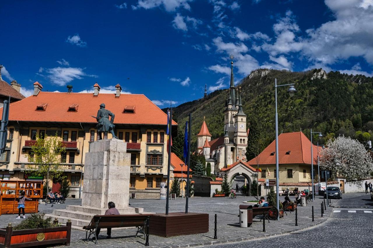 Londof Housing City Center Brasov Leilighet Eksteriør bilde